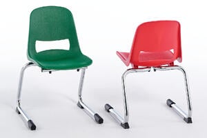 Unsere Kinderstühle Mila FS KIDS haben ein stabiles Freischwingergestell